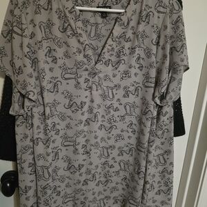 Torrid Gray Short Sleeve Button-Front Shirt with Black Tattoo-Inspired Mermaids